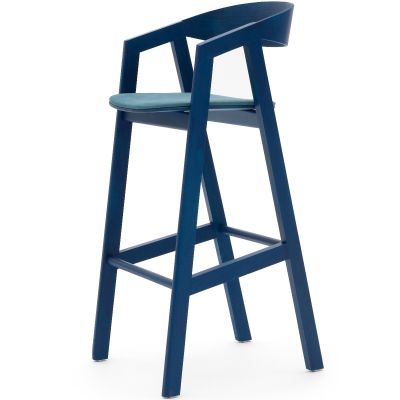 Simple UPH High Chair